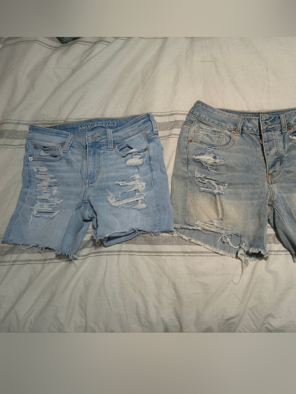 American Eagle Outfitters Distressed Denim Shorts Set Of 2 Size 4